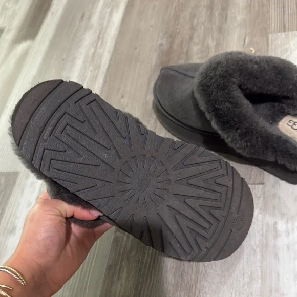 UGG Women's Charcoal Sheepskin Slippers - Picture 3 of 3